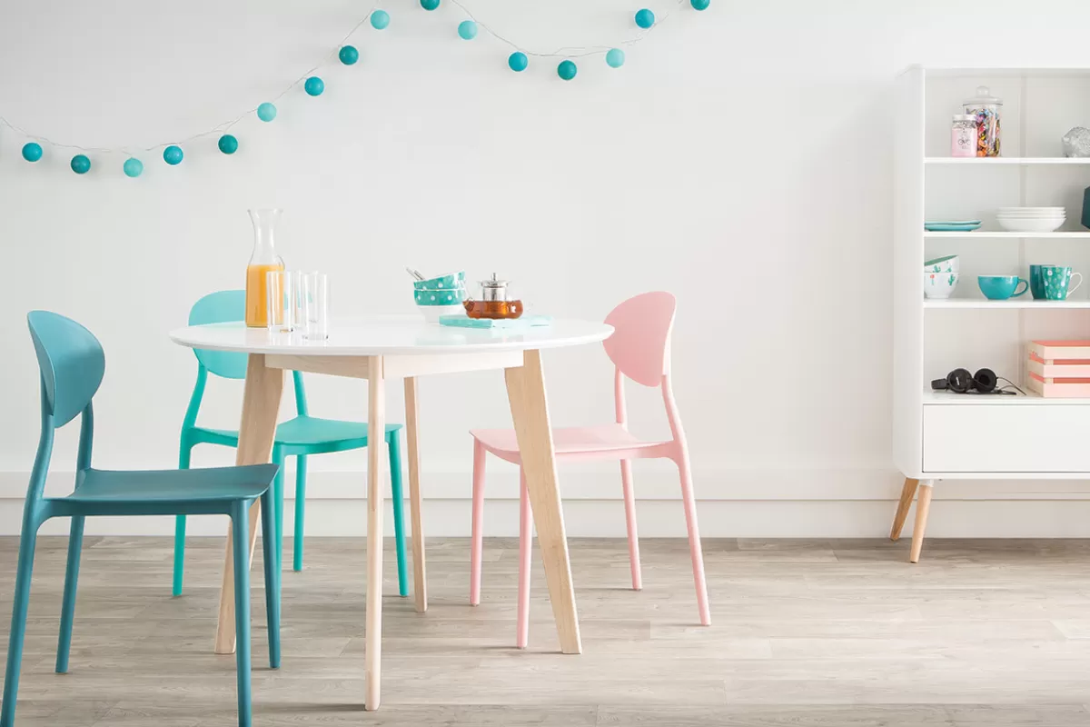 Miliboo Mesa De Comedor Fija-Mesa diseño madera y blanco D100 LEENA