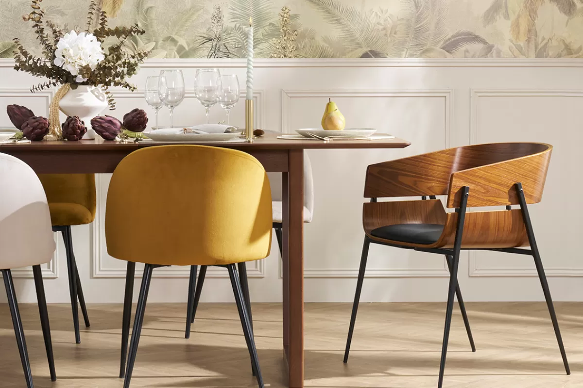 Miliboo Sillas Modernas-Set de 2 sillas de diseño de madera oscura y metal negro WESS