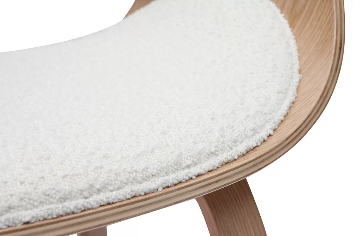 Miliboo Sillas Modernas-Silla de diseño de borreguillo y madera clara BENT
