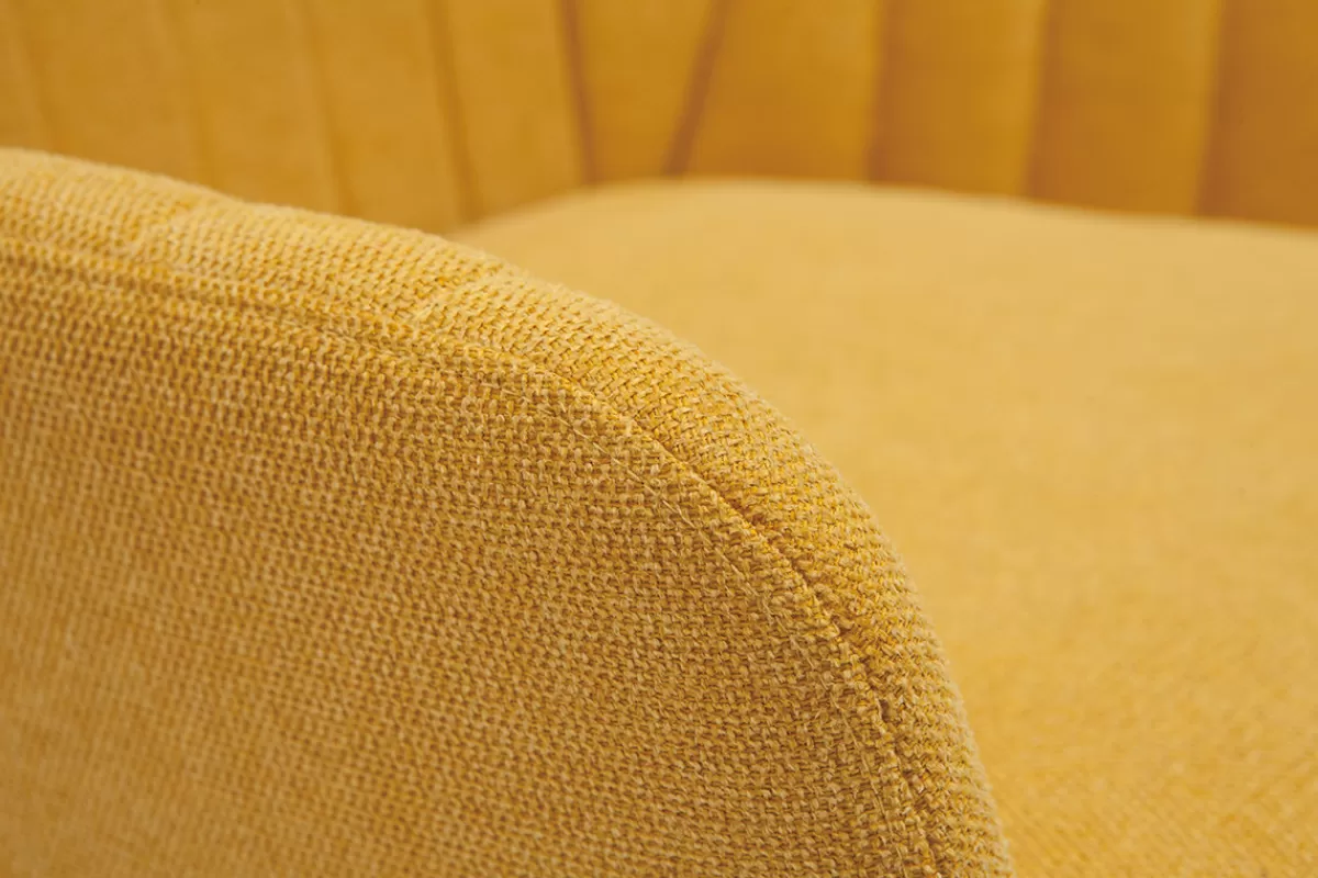 Miliboo Sillones | Sillón-Sillón moderno de tela efecto aterciopelado texturizado amarillo mostaza y metal negro GASTON