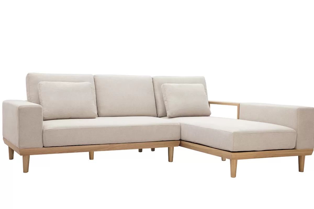 Miliboo Sofá Esquinero-Sofá chaise longue a la derecha 5 plazas con almacenaje de tela texturizada beige efecto aterciopelado y madera clara KOMAO